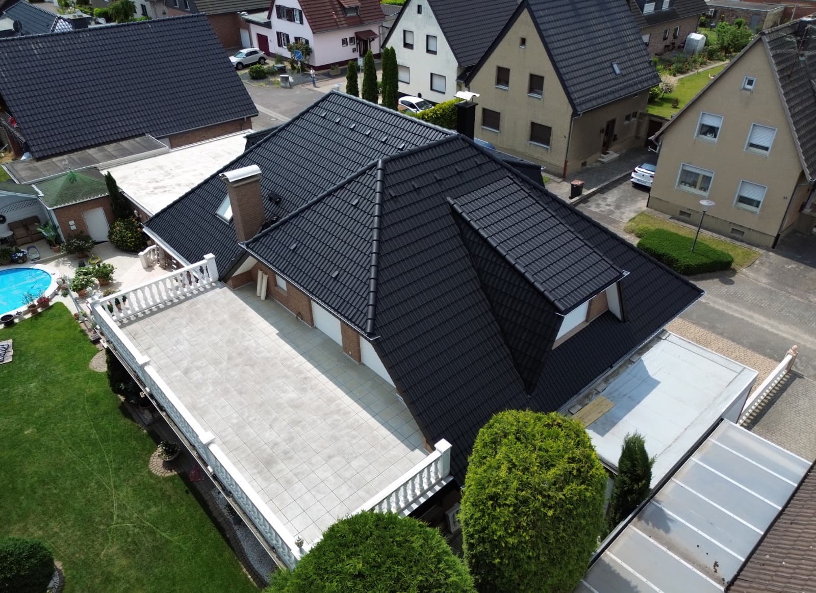 Komplexes Dach mit Gauben